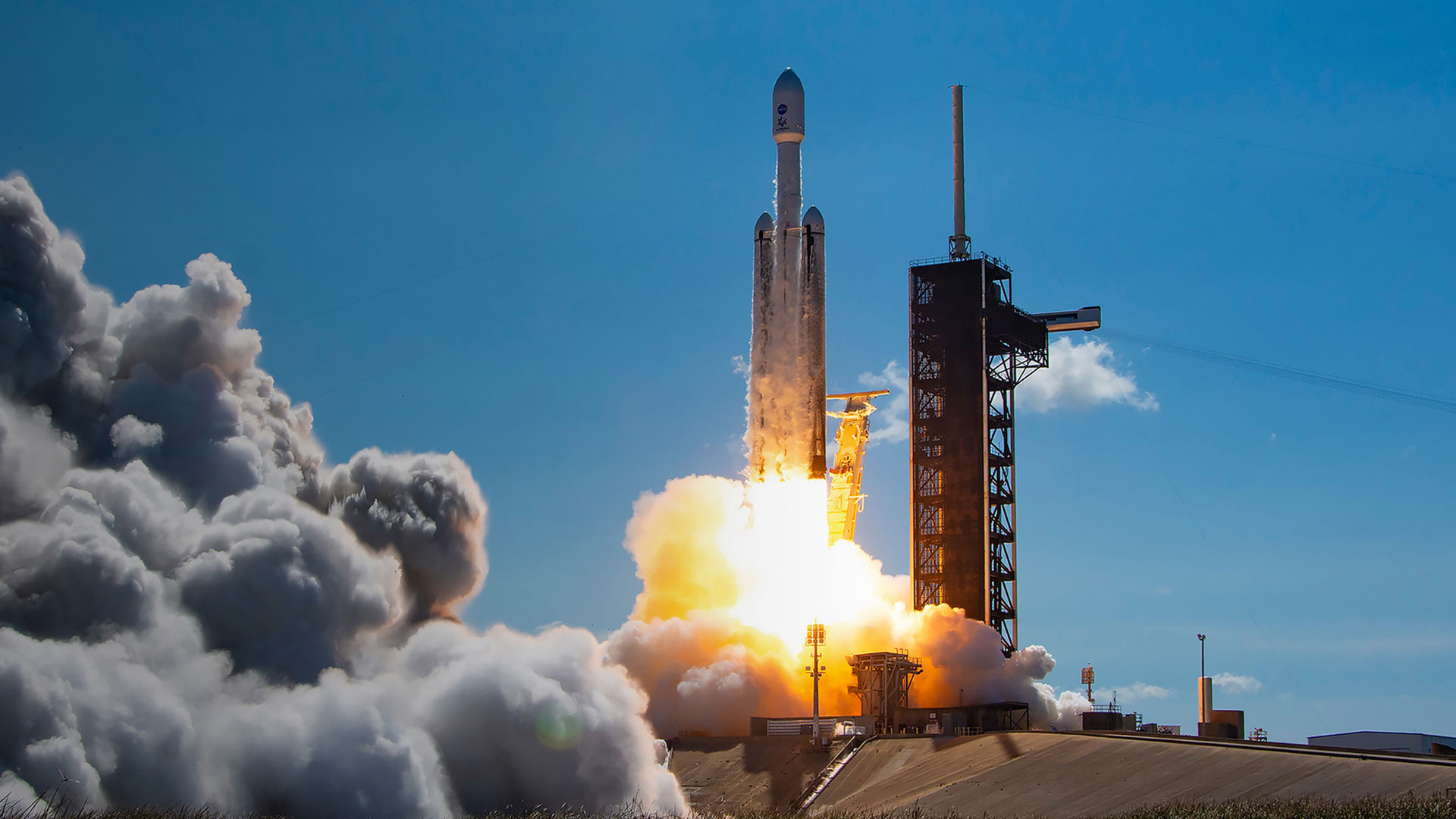 SpaceX's plan to launch a million AI satellites could cost $2 trillion, experts warn