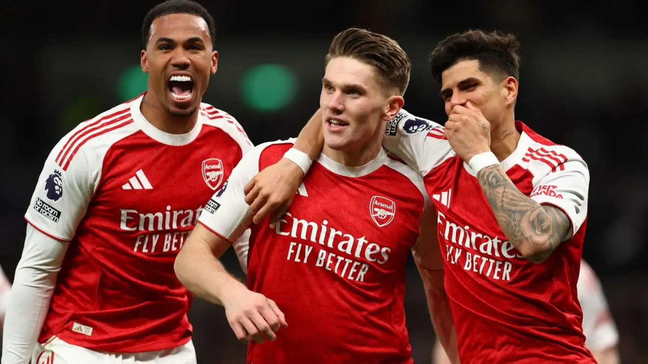 Barcelona targets Arsenal defender Hincapie in £45m transfer test
