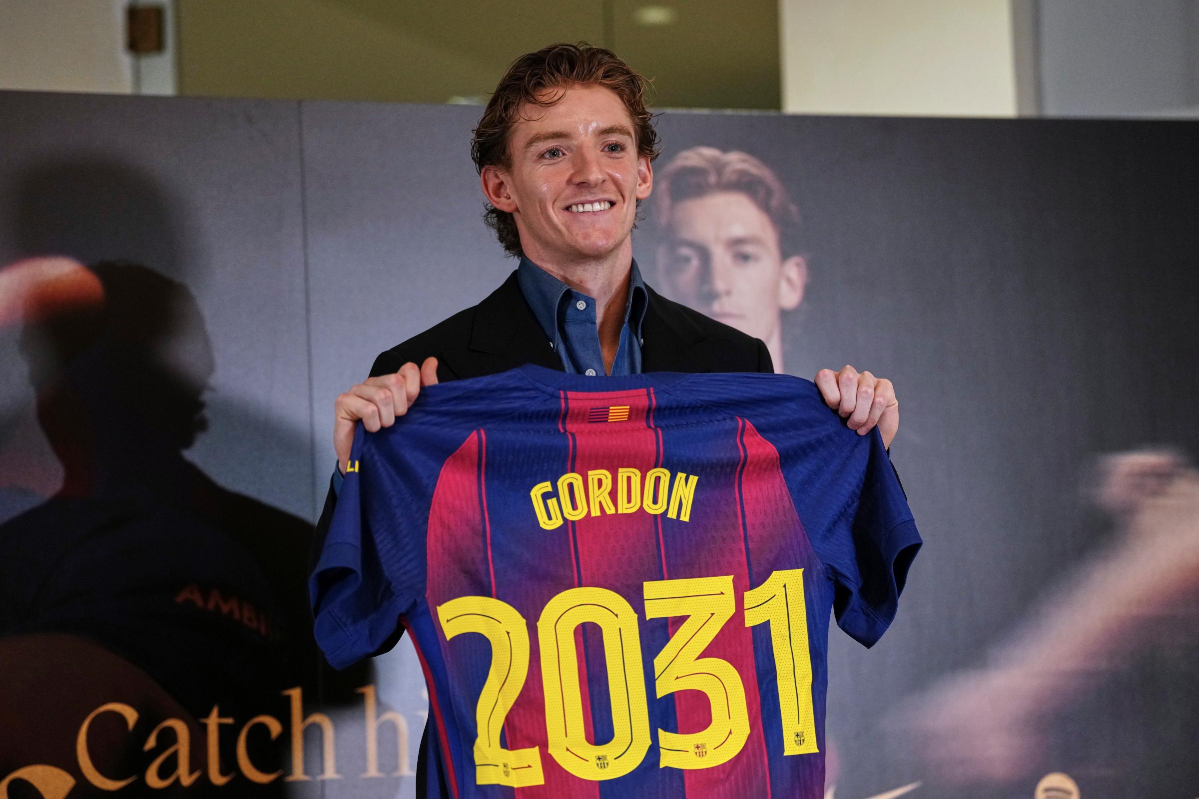 Anthony Gordon joins Barcelona from Newcastle for £69.3 million