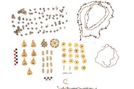 1,200-year-old gold hoard found in Saudi Arabia may be lost pilgrim's treasure